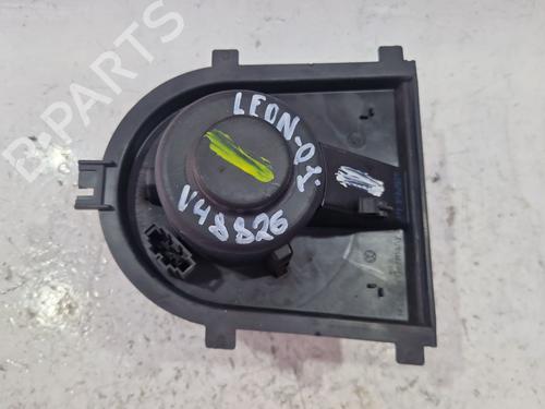 Used Heater blower motor Heater blower motor SEAT LEON (1M1) 1.9 TDI (110 hp) 36766984 36766984