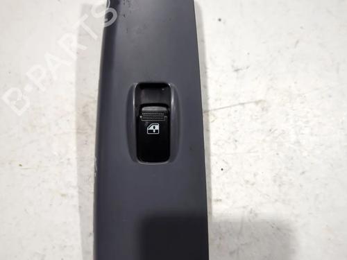 Right rear window switch KIA CERATO I Saloon (LD) 2.0 CRDi BP24978583I28