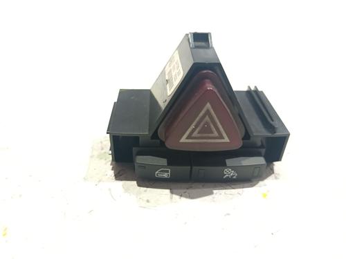 switch-opel-mokka-mokka-x-j13-2012-2013-2014-2015-2016-2017-2018-2019-39980962 main image