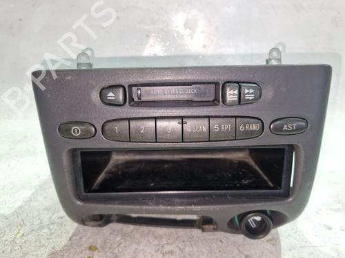 Used Radio Radio TOYOTA YARIS (_P1_) 1.0 (SCP10_, SCP10R) (68 hp) 34277950 34277950