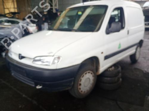 Brugte PEUGEOT PARTNER Box Body/MPV (5_, G_) 1.9 D 4x4 (69 hp) 4430702