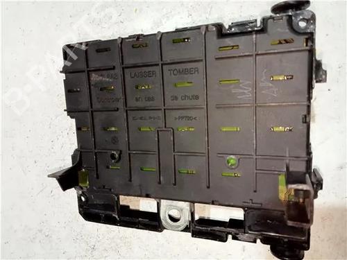 Fuse box PEUGEOT 206 Hatchback (2A/C) 1.4 HDi eco 70 | BP23929910E1