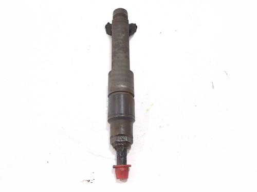 Injecteur VW POLO IV Saloon (9A4, 9A2, 9N2, 9A6) 1.9 SDI (64 hp) 28516682