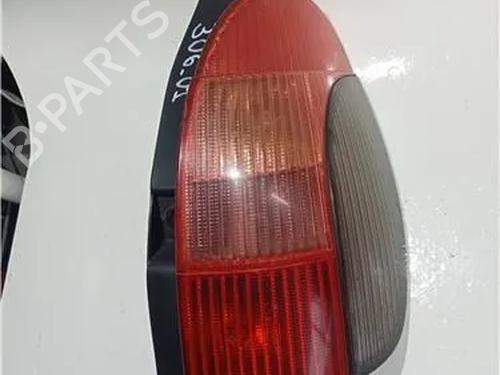 Used Right taillight PEUGEOT 306 Break (7E, N3, N5) 1.9 TD (90 hp) 23923713