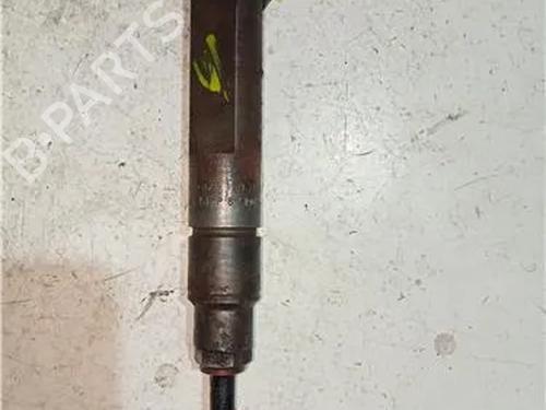 Used Injector VW PASSAT B5.5 (3B3) 1.9 TDI (130 hp) 23930063