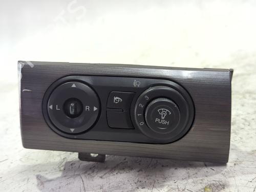 Used Mirror switch Mirror switch CHEVROLET CAPTIVA (C100, C140) 2.0 D 4WD (150 hp) 40062614 40062614