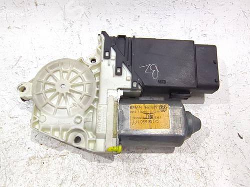 Used Left front window motor Left front window motor VW GOLF IV (1J1) 1.6 (100 hp) 32698601 32698601
