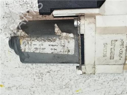 Rudehejsemotor forskærm højre SEAT IBIZA III (6L1) 1.9 TDI | BP23913780E20 