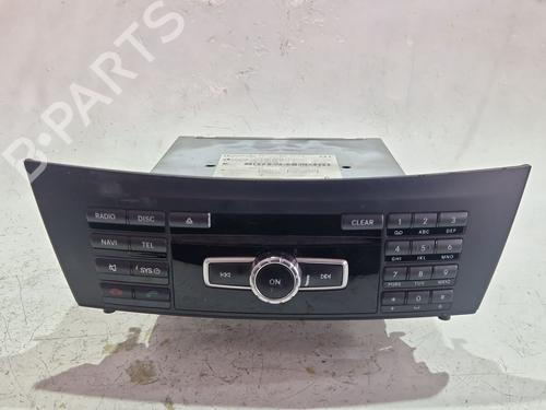 radio-mercedes-benz-c-class-w204-2007-2008-2009-2010-2011-2012-2013-2014-2015-36529325 main image