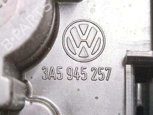 Right taillight VW PASSAT B3/B4 (3A2, 35I) 1.9 TD | BP26953279C35 