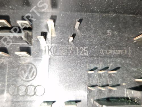 Fuse box SEAT LEON (1P1) 2.0 TDI 16V | BP32417068E1 
