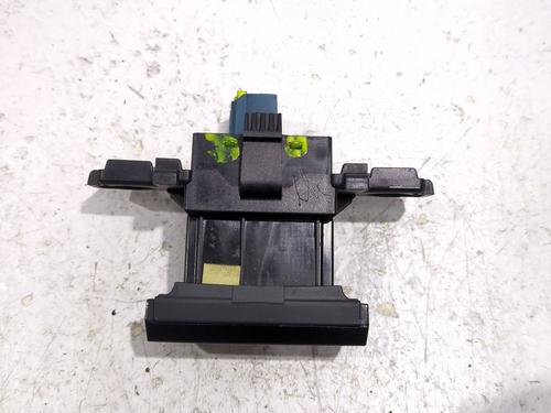 Switch CITROËN C4 AIRCROSS 1.6 HDi 115 | BP23917843I30