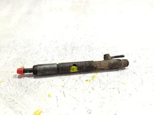 Used Injector Injector KIA CARNIVAL I (UP, FL) 2.9 TDi (126 hp) 40041363 40041363