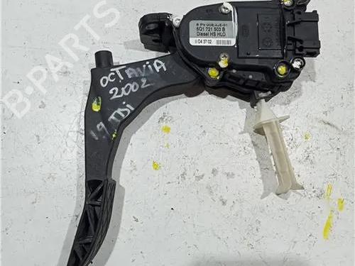 Used Pedal SKODA OCTAVIA I (1U2) 1.9 TDI (100 hp) 23908727