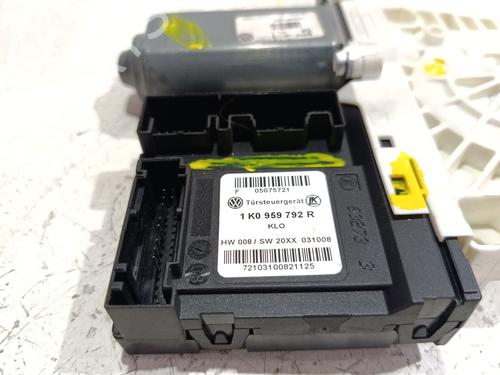 Right front window motor VW GOLF VI (5K1) 2.0 TDI | BP40038519E20 - Image 2