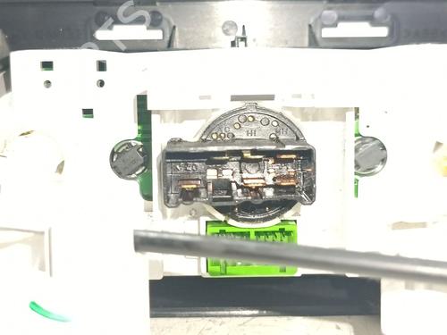 Climate control SUZUKI SWIFT III (MZ, EZ) 1.3 DDiS (RS413D) | BP40623391I5 - Image 3