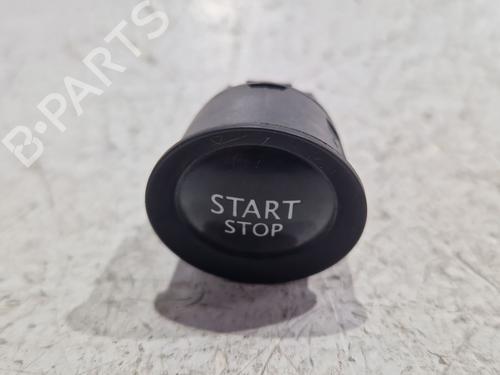 Used Switch Switch RENAULT MEGANE II (BM0/1_, CM0/1_) 1.9 dCi (BM0G, CM0G) (120 hp) 32697781 32697781