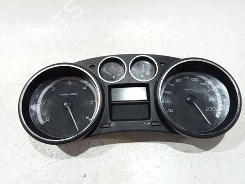 Instrument cluster PEUGEOT 308 I (4A_, 4C_) 1.6 HDi | BP27310458C47 