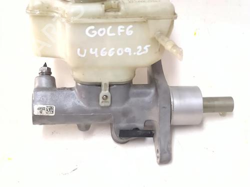 Brake master cylinder VW GOLF VI (5K1) 2.0 TDI | BP25485998M77 