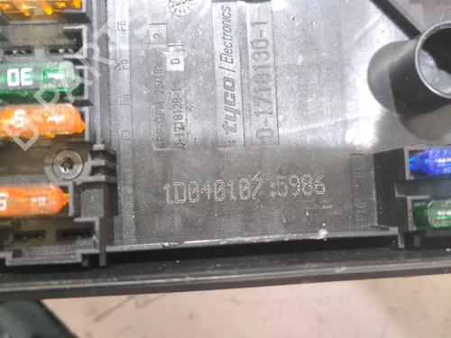 Fuse box VW CADDY III Box Body/MPV (2KA, 2KH, 2CA, 2CH) 1.9 TDI | BP26953203E1
