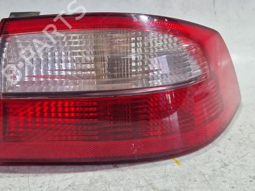Used Right taillight Right taillight RENAULT LAGUNA II (BG0/1_) 1.8 16V (BG0B, BG0M) (120 hp) 33303389 33303389