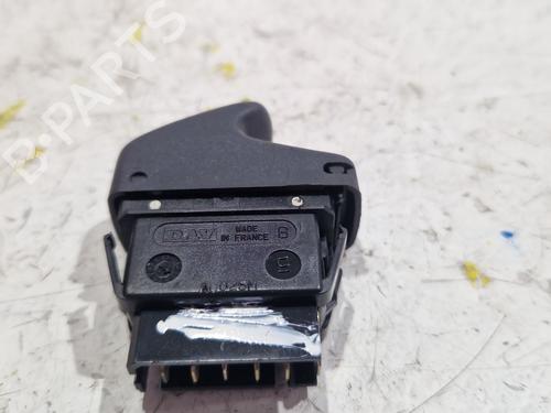 Right front window switch RENAULT Megane I Kombi van (KA_) 1.9 D (KA0R) | BP36532955I26 - Image 6