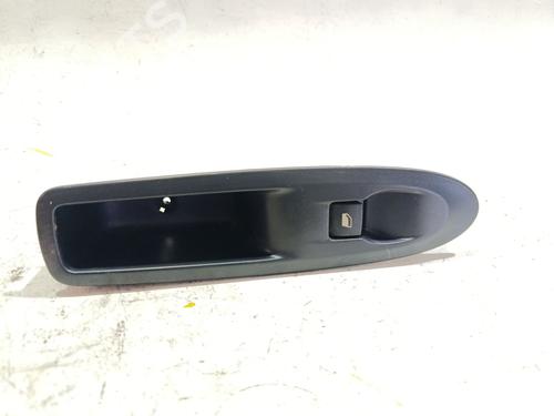 Used Right front window switch Right front window switch 39105717 39105717