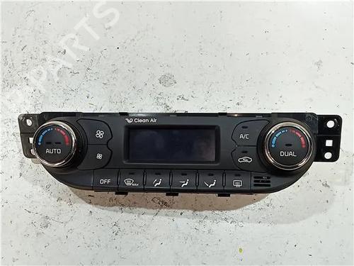 Used Climate control KIA CEED Sportswagon (CD) 1.6 GDI Hybrid (141 hp) 23907944
