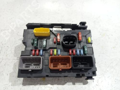 Used Fuse box Fuse box CITROËN C2 (JM_) 1.4 HDi (68 hp) 36519720 36519720