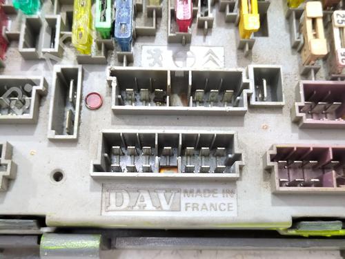 Fuse box RENAULT ESPACE IV (JK0/1_) 2.2 dCi (JK0H) | BP27310574E1 