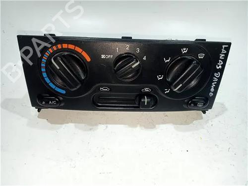 Used Climate control DAEWOO LANOS Saloon (KLAT) 1.3 (75 hp) 23932589