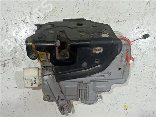 Front left lock SEAT LEON (1P1) 2.0 TDI 16V | BP23923891C98 