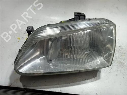 Lyskaster venstre RENAULT SCÉNIC I MPV (JA0/1_, FA0_) 1.9 dCi (JA05, JA1F) (102 hp) 23917418