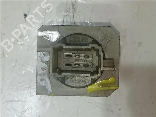 Varmeblæsermodstand PEUGEOT 206 Hatchback (2A/C) 1.4 HDi eco 70 (68 hp) 23914822