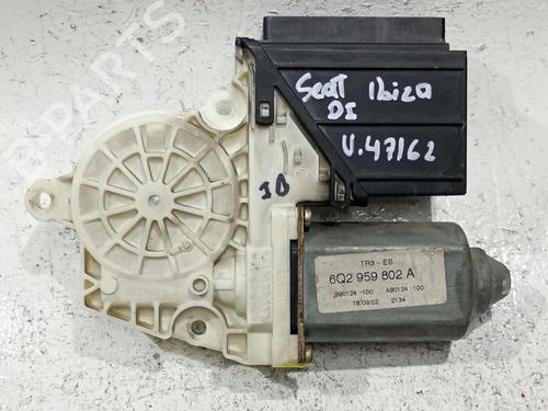 Used Left front window motor SEAT IBIZA II (6K1) 1.9 TDI (90 hp) 30936362