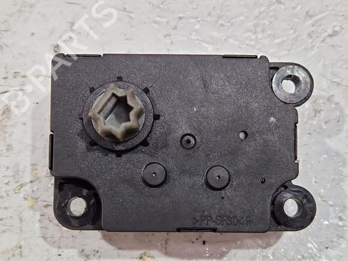 Used Electronic module RENAULT SCÉNIC III (JZ0/1_) 1.5 dCi (110 hp) 30721260
