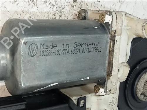 Right front window motor SEAT LEON (1M1) 1.9 TDI | BP23913032E20