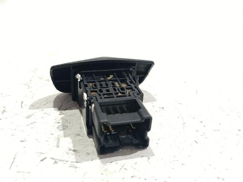 Warning switch NISSAN PRIMERA Hatchback (P12) 2.2 dCi | BP38726743I22 - Image 2