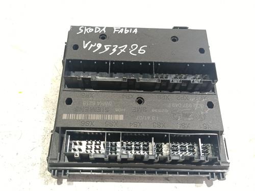 Used Fuse box Fuse box SKODA FABIA II (542) 1.4 TDI (70 hp) 39981010 39981010