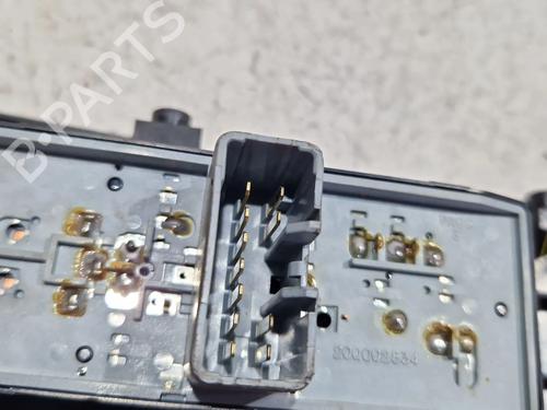 Right front window switch KIA CARENS III MPV (UN) 2.0 CRDi 115 | BP29519001I26 