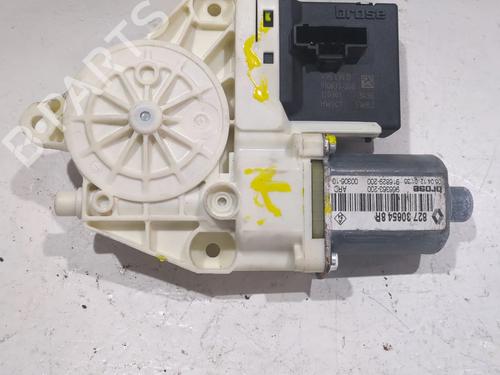 Rudehejsemotor bagstkærm højre RENAULT FLUENCE (L3_) 1.5 dCi (L30D, L30L, L306, L33F, L33L, L33M, L33V, L33W) (110 hp) 24200216