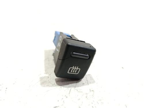switch-rover-45-i-hatchback-rt-2000-2001-2002-2003-2004-2005-37089804 main image