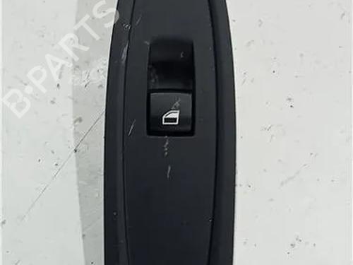 Used Right front window switch BMW 4 Coupe (F32, F82) M4 (431 hp) 23958074