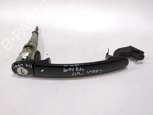 Used Front left exterior door handle SEAT LEON (1P1) 1.6 TDI (105 hp) 26673589