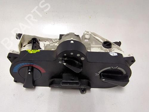 Commande Chauffage MITSUBISHI CARISMA (DA_) 1.6 (DA1A) (103 hp) 25710693
