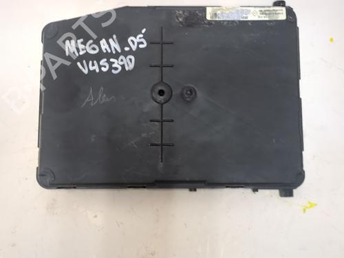 Used Electronic module RENAULT MEGANE II (BM0/1_, CM0/1_) [2001-2012]  25017786