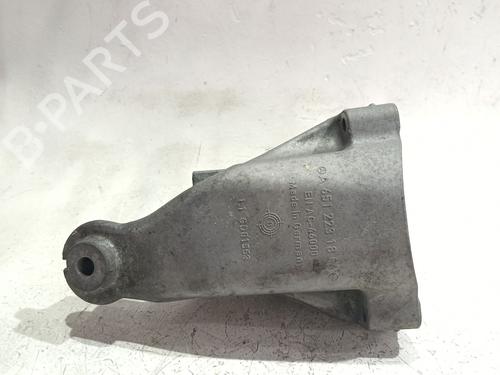 Used Engine mount Engine mount 39103195 39103195