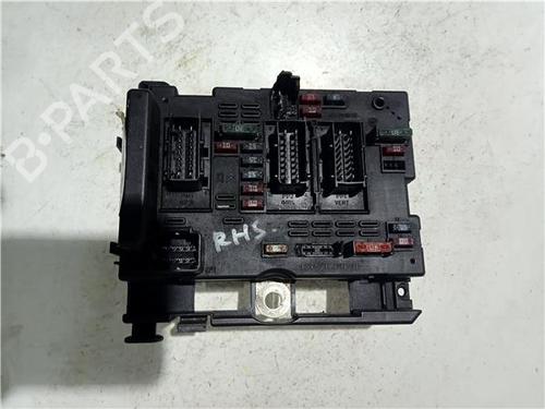 Used Fuse box PEUGEOT 406 (8B) 2.0 HDI 110 (109 hp) 23929112