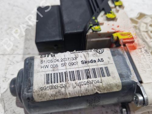 Right front window motor SEAT LEON (1M1) 1.6 16 V | BP36552812E20 - Image 2
