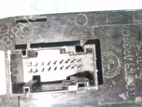 Left front window switch BMW 1 (E81) 118 i | BP32744983I27  - Image 6